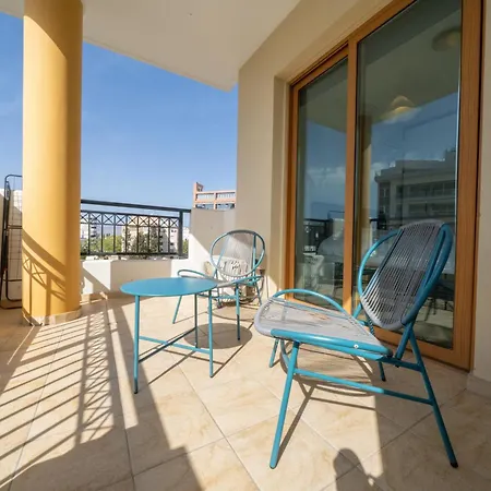 1 Bedroom Flat In Center Apartamento *