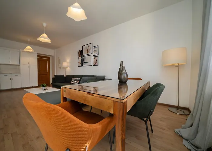 1 Bedroom Flat In Center * Nikósie